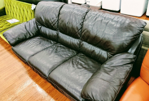 家具のソファー