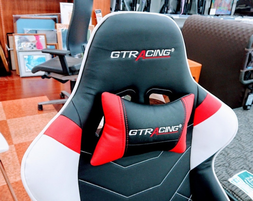 ゲーミングチェアのGTRACING