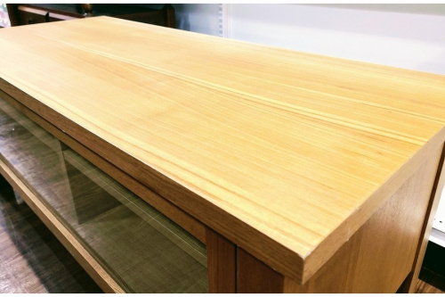 所沢　家具の秋津　家具