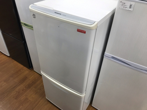 生活家電の洗濯機　冷蔵庫