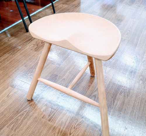 所沢　家具のイス