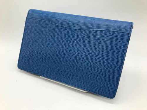 LOUIS VUITTONの所沢　ブランド品