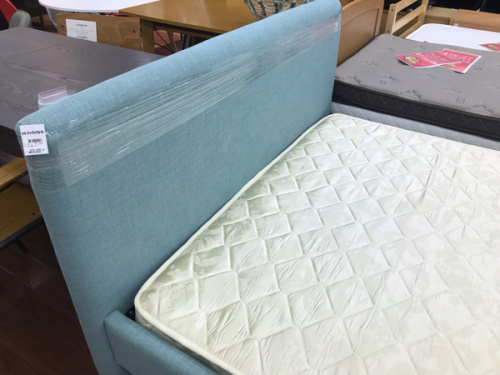 秋津　家具の無印良品