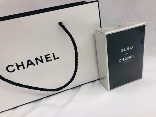 ブランド・ラグジュアリーの香水