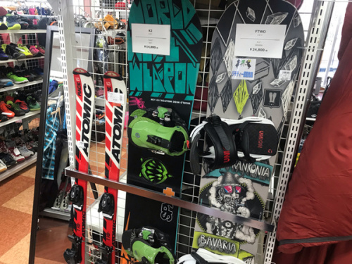スポーツ用品のスノーボード