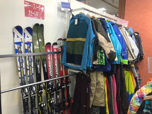 スノーボードの冬物　SALE 所沢