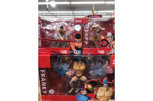 フィギュアのONE PIECE フィギュア　