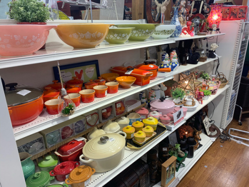 インテリアの洋食器