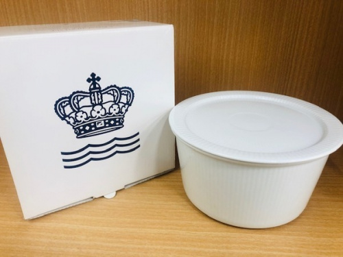 インテリアの洋食器
