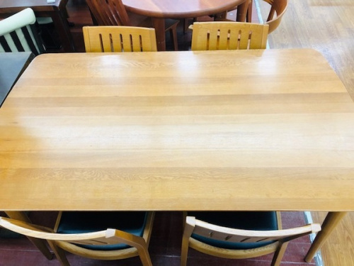 ダイニングセットの所沢　家具