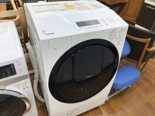 生活家電の洗濯乾燥機