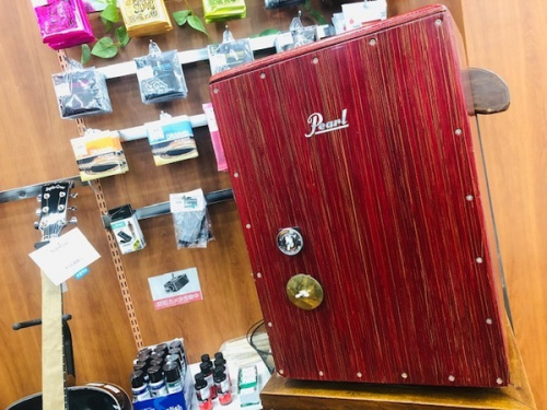 楽器のカホン　中古　所沢