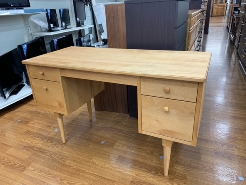 家具のデスク