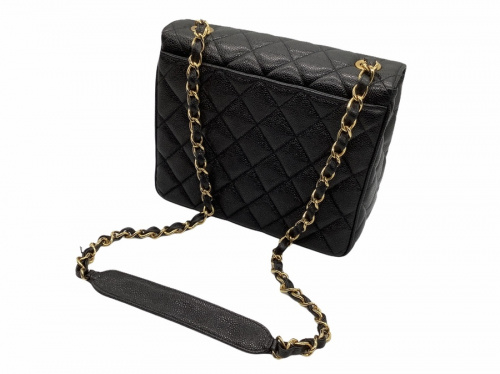 バッグのCHANEL(シャネル)