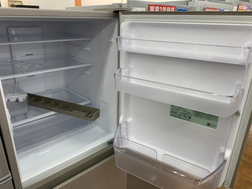 冷蔵庫の3ドア冷蔵庫