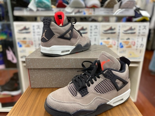 メンズファッションのスニーカー