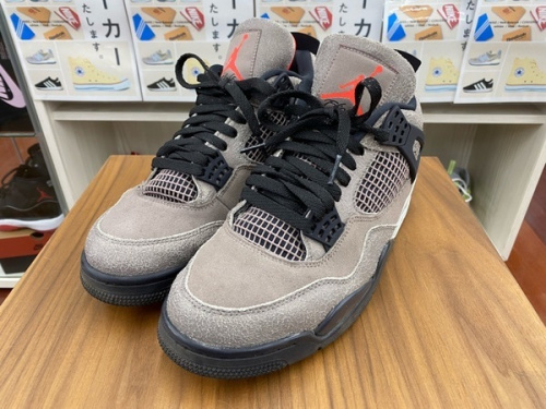 スニーカーのNIKE　ナイキ