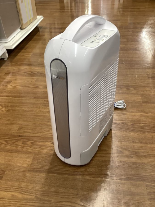 除湿器　扇風機の中古　家電