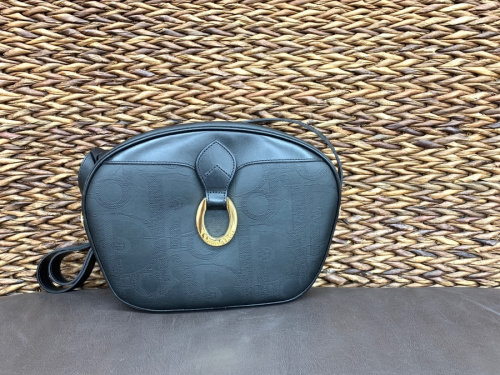 バッグ・財布のバッグ