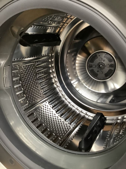 全自動洗濯機　乾燥機付き洗濯機のSHARP　シャープ