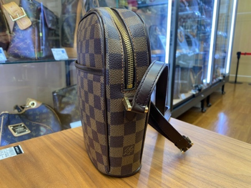 バッグのVuitton　ヴィトン　買取