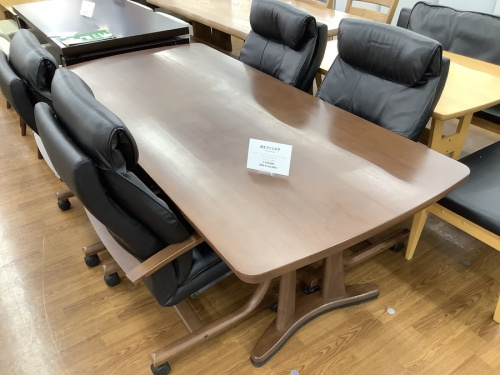 家具のダイニングセット