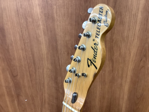 エレキギターのFENDER