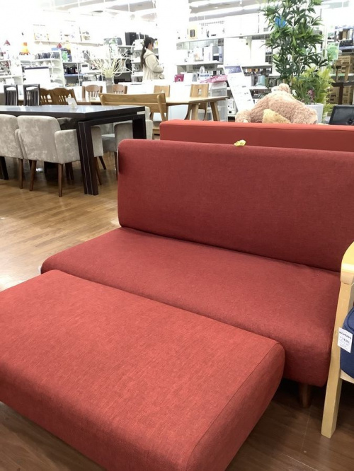 ダイニングセットのダイニングテーブル