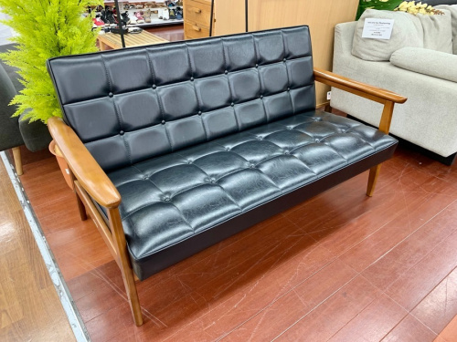 家具のカリモク