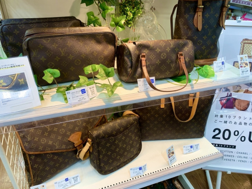 ブランドのルイヴィトン