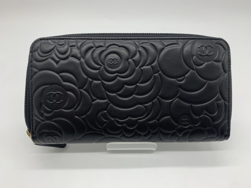 シャネルの財布