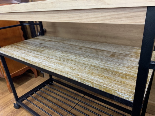 ワゴンの未使用品