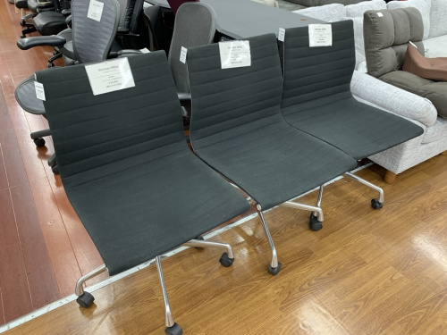 生活家具のイス