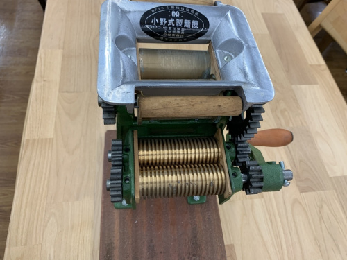 レトロの製麺機
