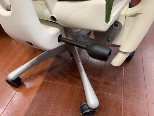 中古　所沢のハーマンミラー