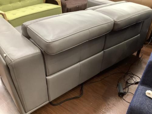 ソファーの2人掛け電動リクライニングソファー