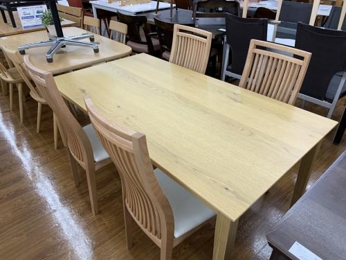 テーブルのダイニング5点セット