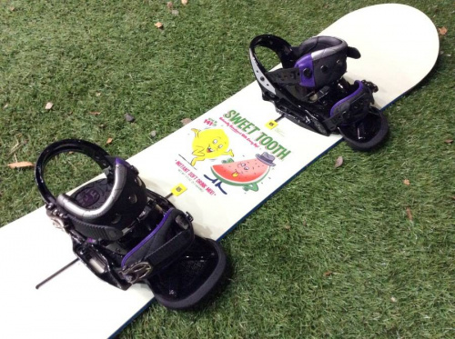 シーズンスポーツのスノボ