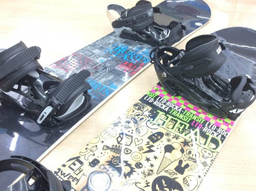 スポーツ・アウトドアのスノーボード