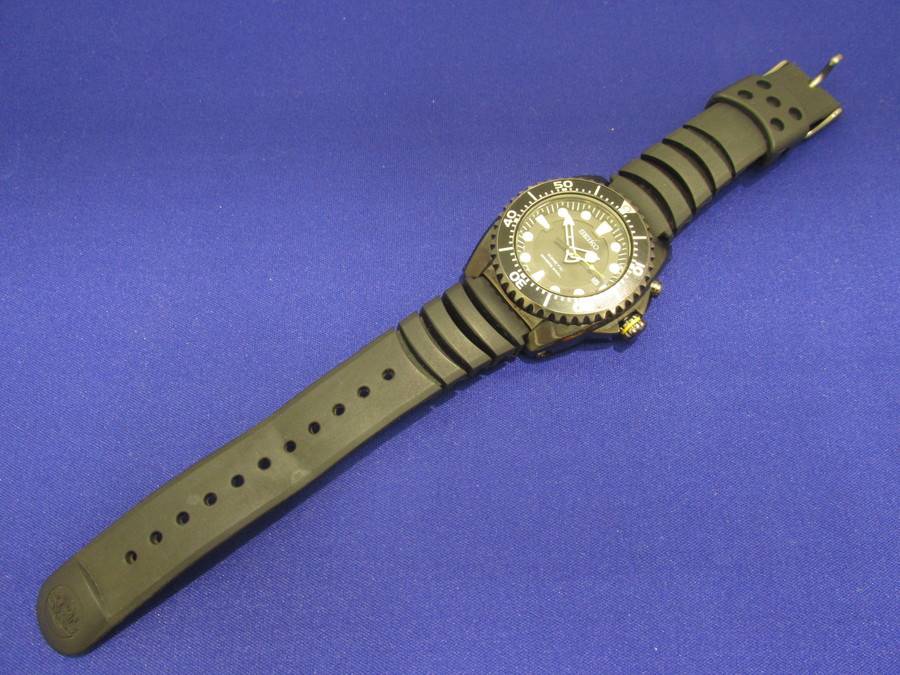 SEIKO PROSPEX KINETIC 5M62-0BL0 ダイバーズ SEIKO Prospex KINETIC 5M62-0BL0 Divers 200m Watch Black