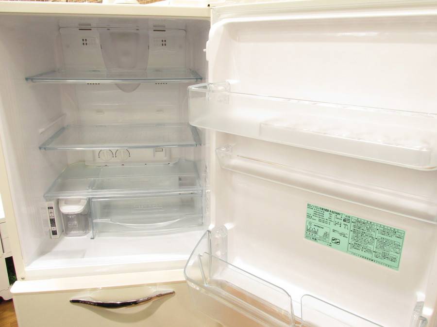 自動製氷機能付】HITACHI 3ドア冷蔵庫入荷しました！