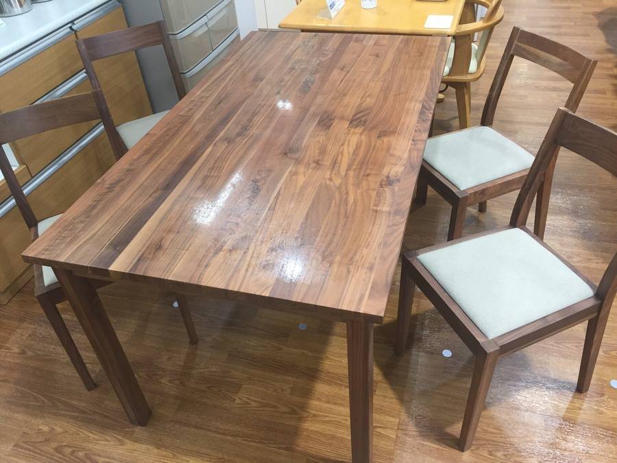 無印良品のダイニングテーブルセット入荷しました！！【おゆみ野店