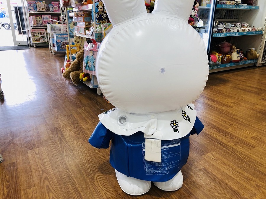 ミッフィ　大きいビニール人形　非売品 ミッフィー miffy バルーン 非売品 ビニール 特大 人形 ミサワホーム