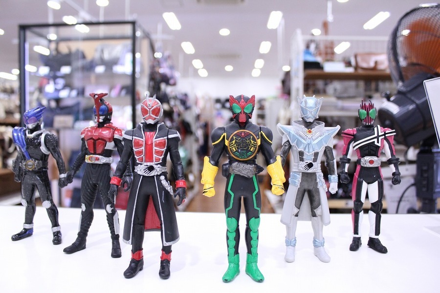 仮面ライダー ミニフィギュアセット36体 仮面ライダー ミニフィギュアセット36体 - メルカリ