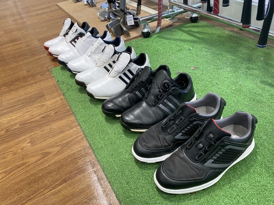 ゴルフシューズが大量入荷！！【ミスターマックスおゆみ野店】｜2021年