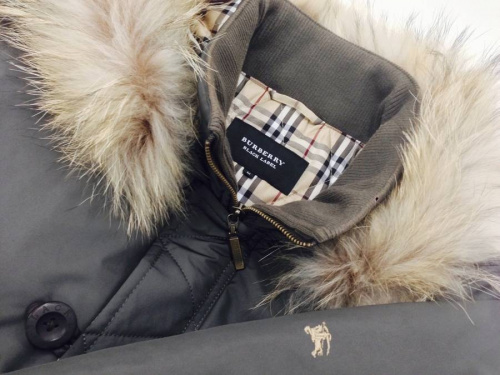 BURBERRY BLACK LABELのバーバリー