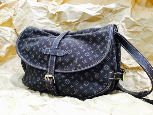 ルイヴィトン（LOUIS VUITTON）のショルダーバック