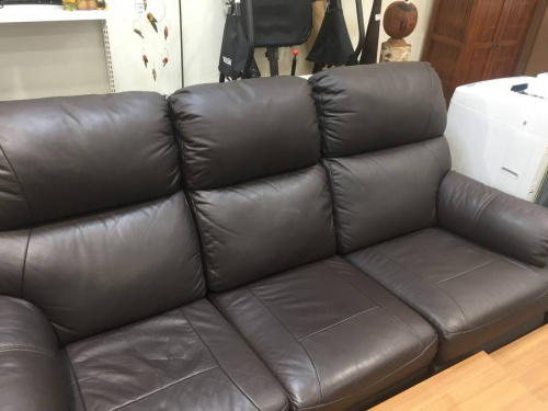 リクライニングソファーの家具