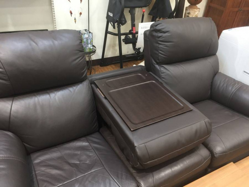 家具のソファー