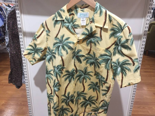 夏服の服　中古